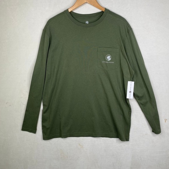 Southern Propper Green Long Sleeve Santa Paws is Coming To Town Shirt Size Large - Picture 2 of 3